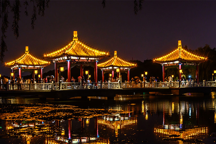 做涼亭燈光亮化要注意什么？這四點(diǎn)是關(guān)鍵！