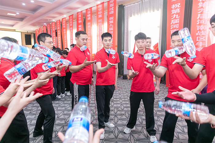 參加牛商爭霸賽，明亮照明集團再現(xiàn)企業(yè)風(fēng)采