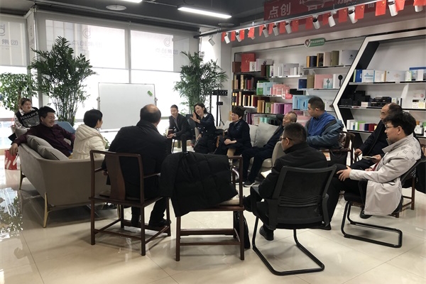 考察學習，賦能交流——明亮照明總經(jīng)理荊明慧蓄勢賦能進行時