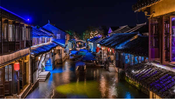 燈光如何設(shè)計才能打造獨具特色的旅游景點？