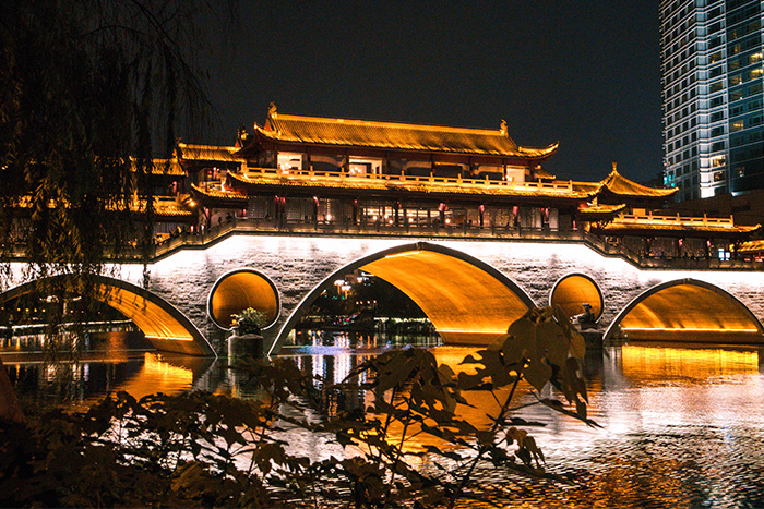 古建筑亮化夜晚變這樣，太驚艷！