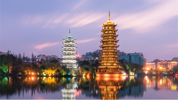 塔樓景觀照明應(yīng)注意哪些事項(xiàng)？