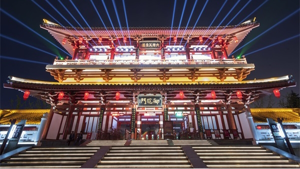古建筑燈光設(shè)計要做到與城市夜景相融洽