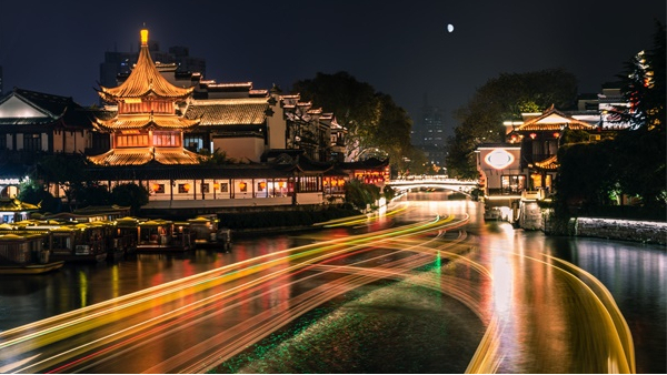 景觀燈光照明設(shè)計中如何達(dá)到節(jié)能效果？