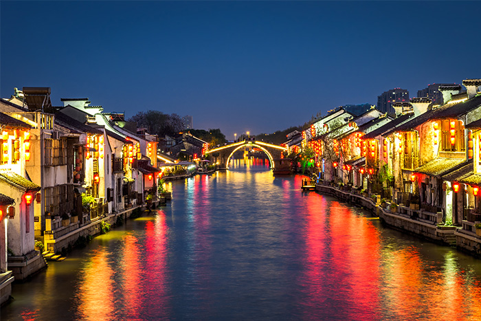 一站式亮化服務(wù)，讓你的景區(qū)瞬間變身網(wǎng)紅打卡地！